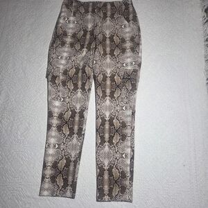 Stylish Snake Print Women's Pants